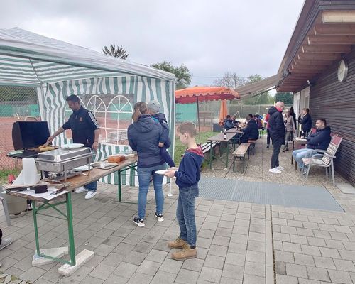 Saisoneröffnung der Tennisabteilung mit "Bändele"-Turnier