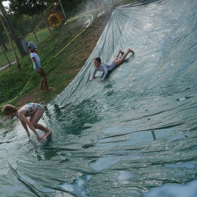 Spieleweise: Wasserrutsche
