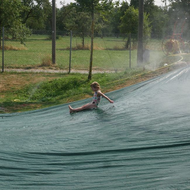 Spieleweise: Wasserrutsche