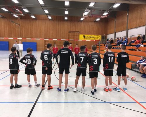 U16 bleibt im Rennen um die WM