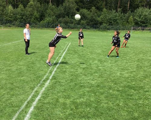 U12-Mädchen fahren zur Deutschen Meisterschaft - Jugendfaustball ohne Ende
