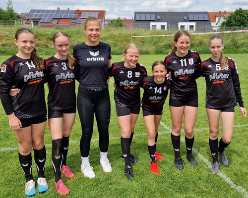 Weibliche Jugendteams und BZL-Damen im Einsatz
