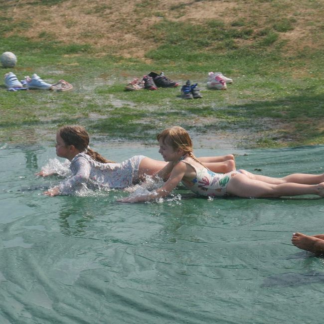 Spieleweise: Wasserrutsche